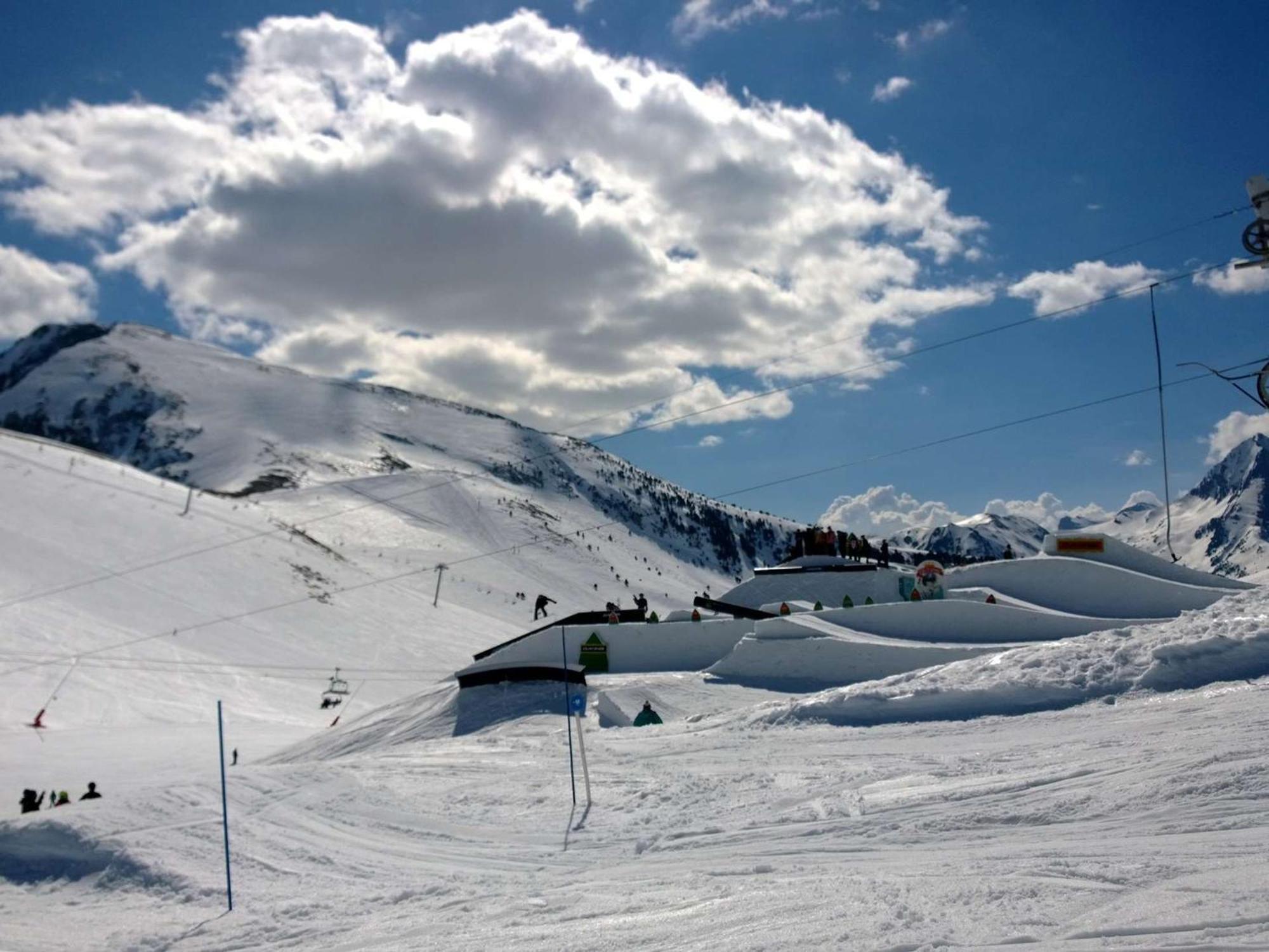 Grand Duplex Pour 8 A Saint-Lary Vill. Avec Balcon, Ascenseur Et Proximite Telepherique - Fr-1-296-314 Exteriör bild